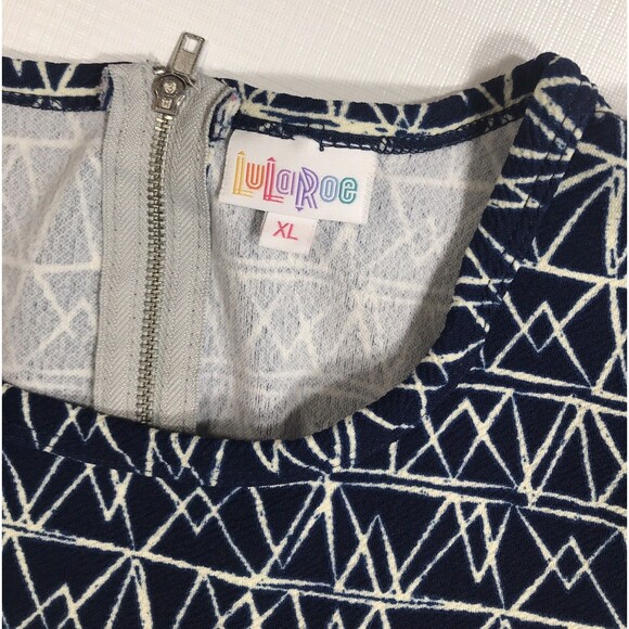 Lularoe Amelia Xl Blue Geometric Fit & Flare Short Sleeve Poly Blend Dress - Picture 4 of 8